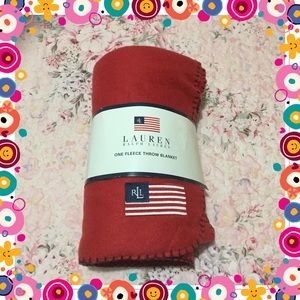 Ralph Lauren Bedding - Ralph Lauren fleece throw blanket Ralph Lauren Bedding - Ralph Lauren fleece throw blanket